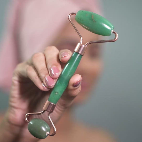 Beauty Gems Green Adventure Facial Roller for Face and Neck Video