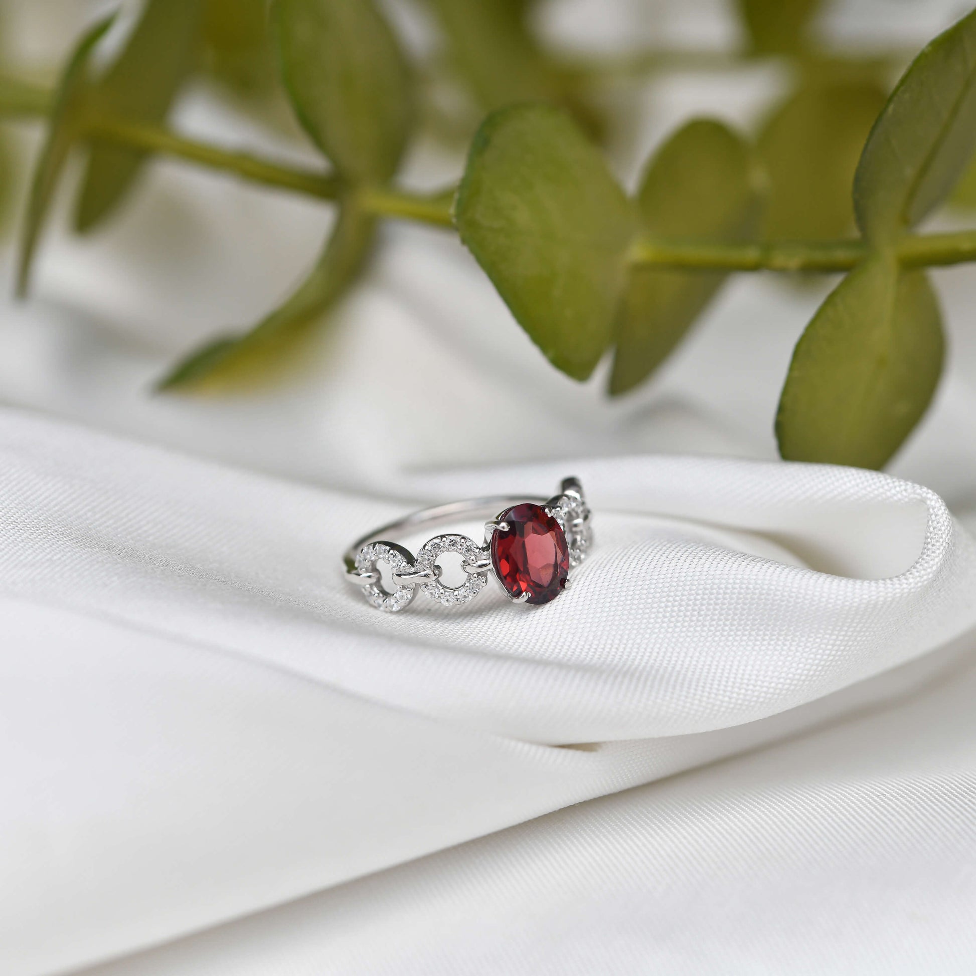 Silver CS Rings Red Elegant Ruby Ring
